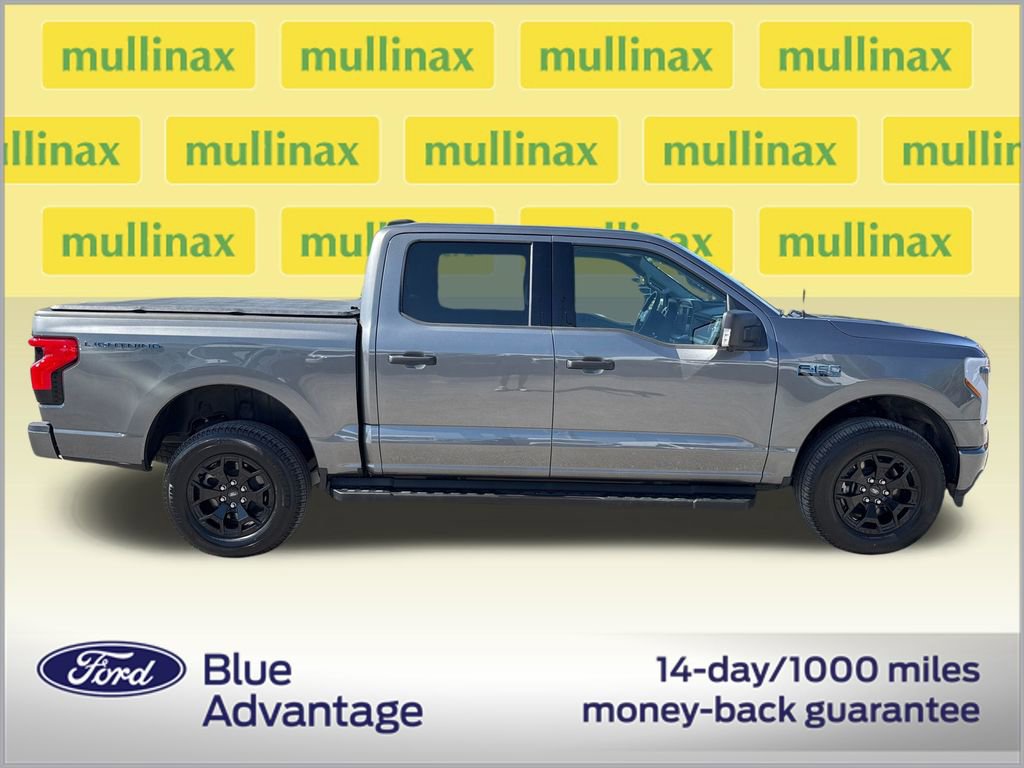 Used 2025 Ford F150 Lightning XLT AWD/4WD image 2