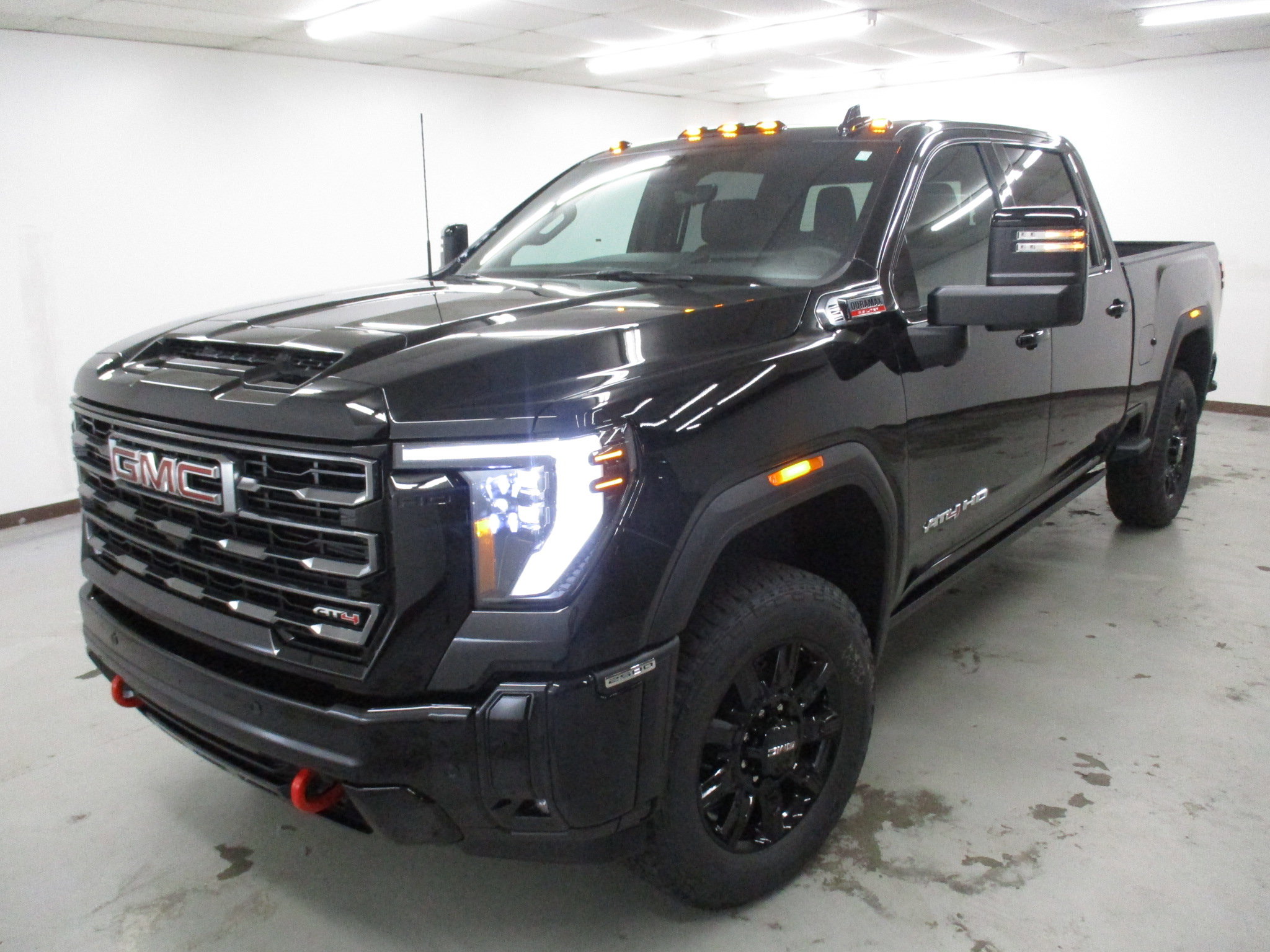New 2026 GMC Sierra 2500 AT4 w/ AT4 Premium Plus Package AWD/4WD image 1