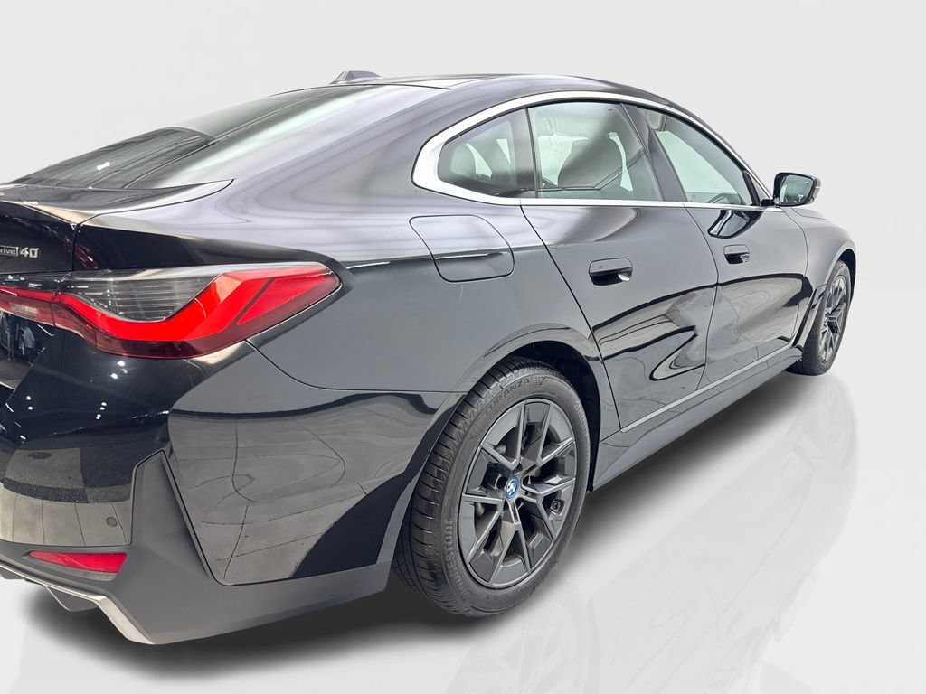 Used 2023 BMW i4 eDrive40 w/ Premium Package RWD image 13