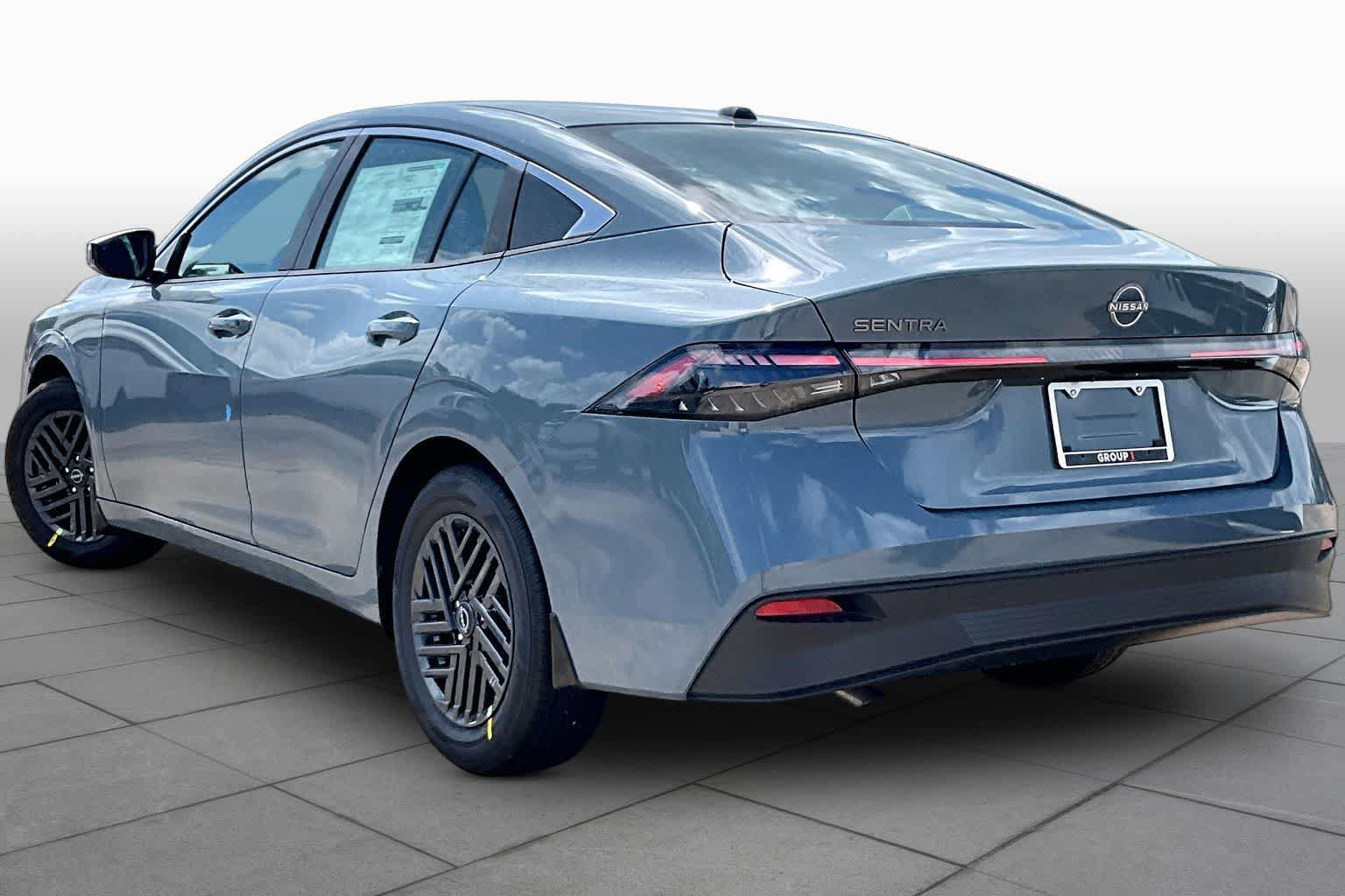 New 2026 Nissan Sentra SV w/ SV Convenience Package FWD image 7