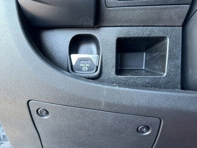 New 2024 RAM ProMaster 3500 w/ Quick Order Package 22G SLT image 10