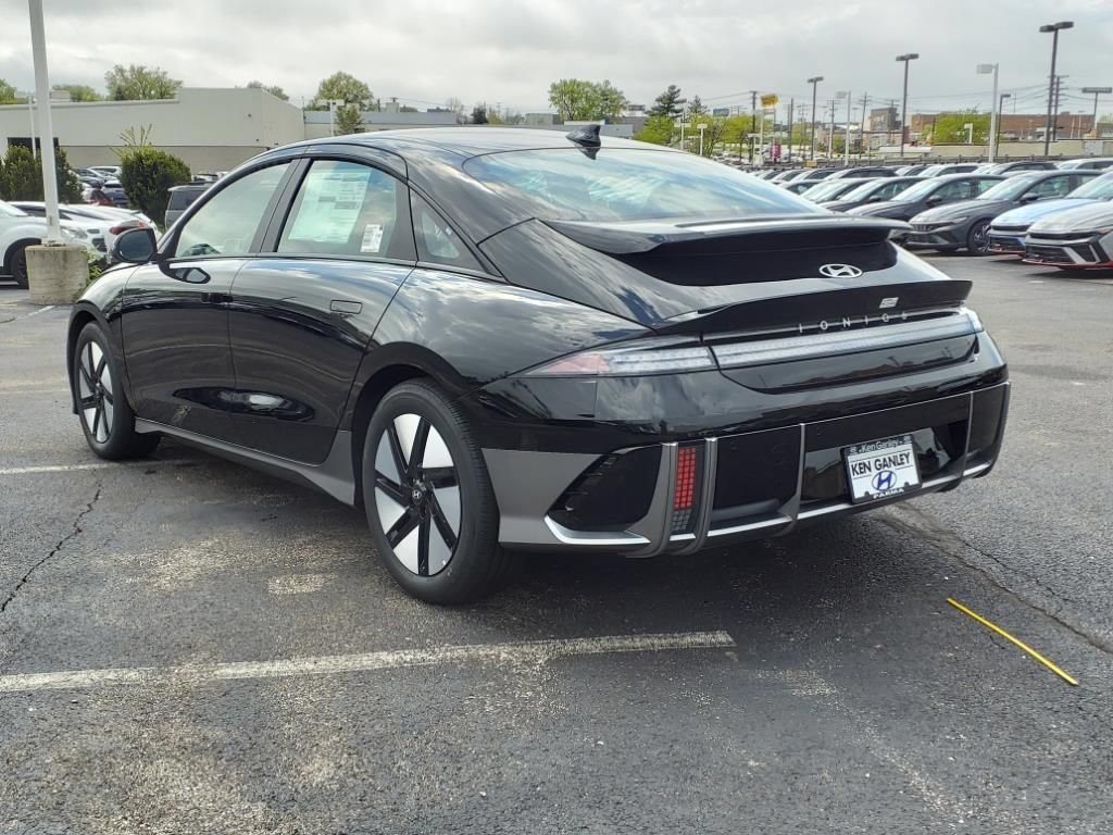 New 2025 Hyundai Ioniq 6 SE AWD/4WD image 5