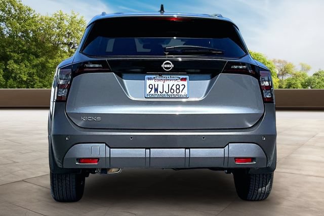 Certified 2026 Nissan Kicks SV FWD image 5