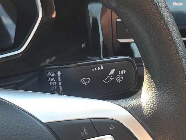 Used 2020 Volkswagen Jetta S w/ Driver Assistance Package FWD image 34