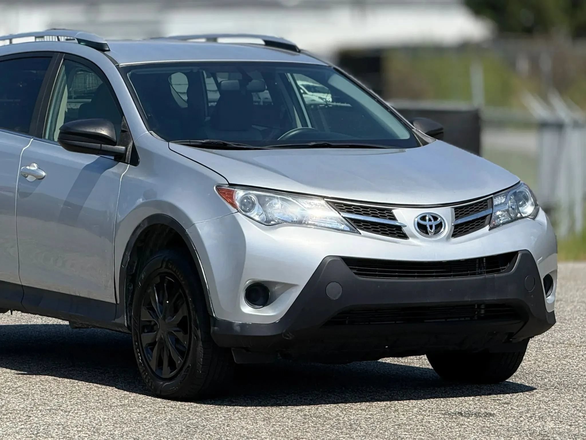Used 2013 Toyota RAV4 LE FWD image 15