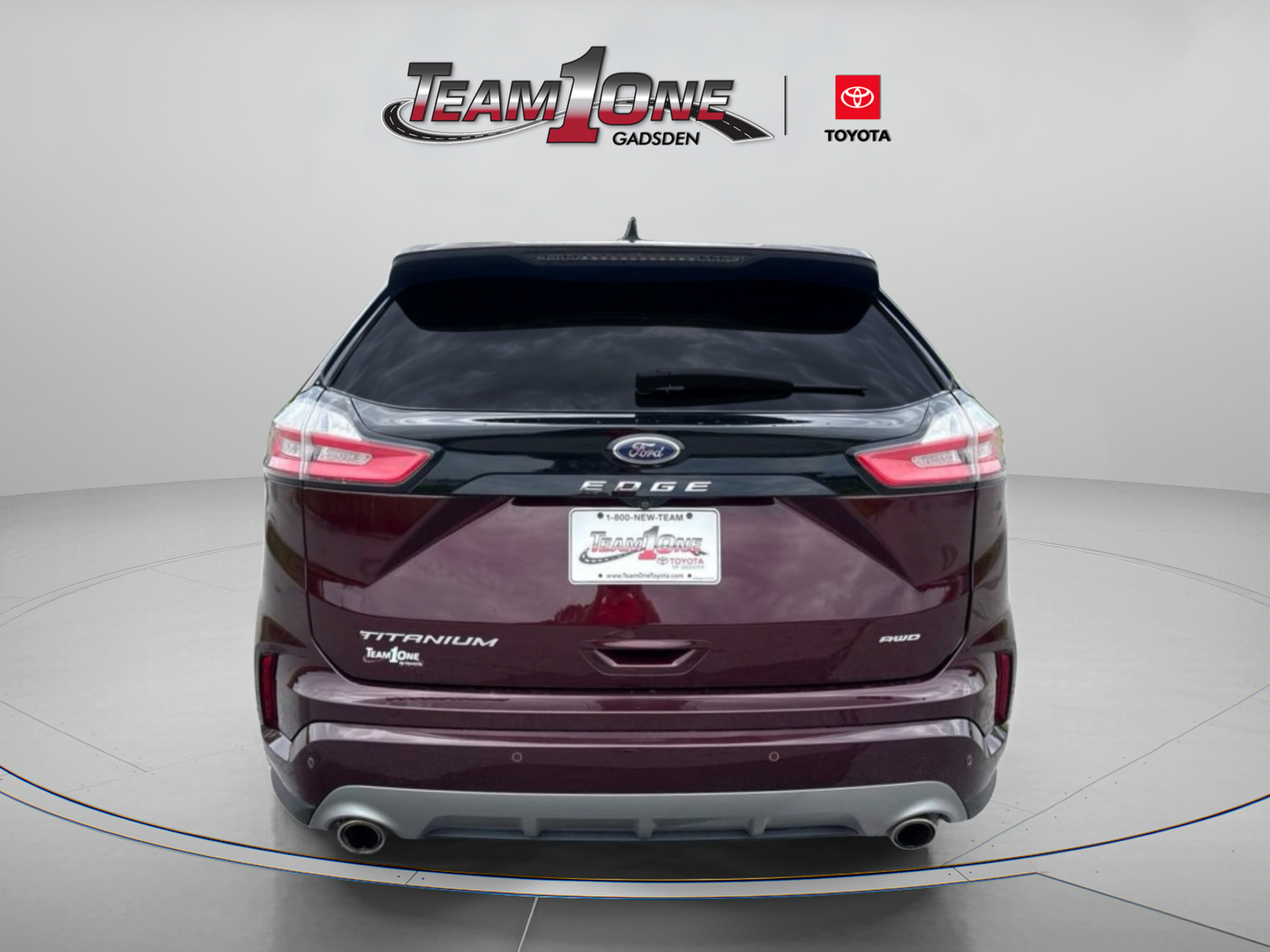 Used 2021 Ford Edge Titanium w/ Equipment Group 301A AWD/4WD image 6