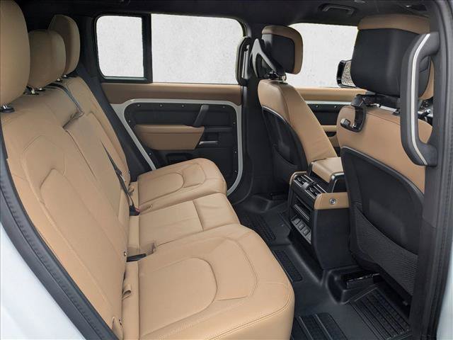New 2026 Land Rover Defender 110 S AWD/4WD image 21