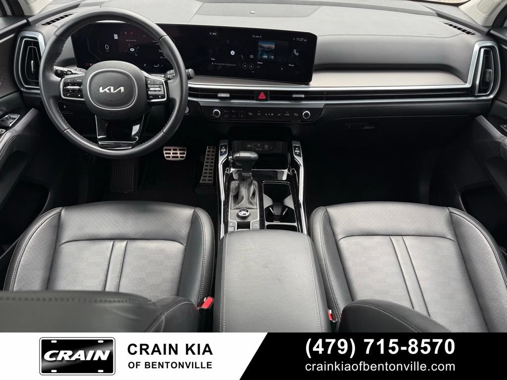 Certified 2025 Kia Sorento SX FWD image 30