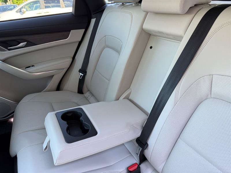 Used 2023 Jaguar F-PACE S AWD/4WD image 16