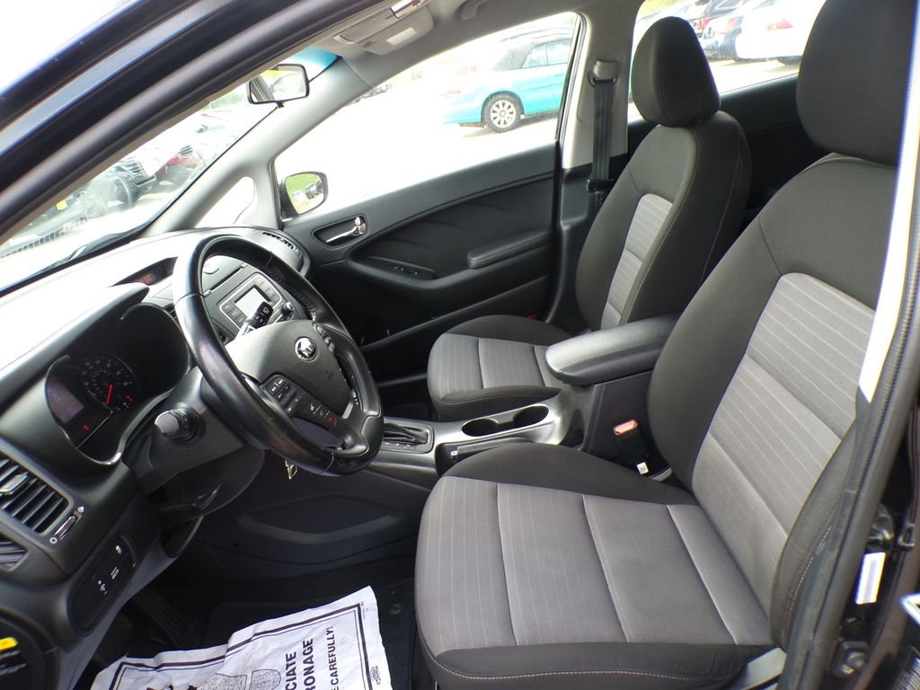 Used 2015 Kia Forte EX w/ Protection Package FWD image 13