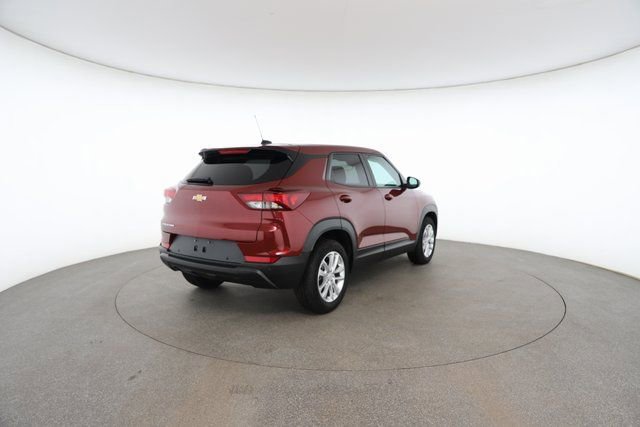 Used 2025 Chevrolet TrailBlazer LS w/ LS Convenience Package image 17