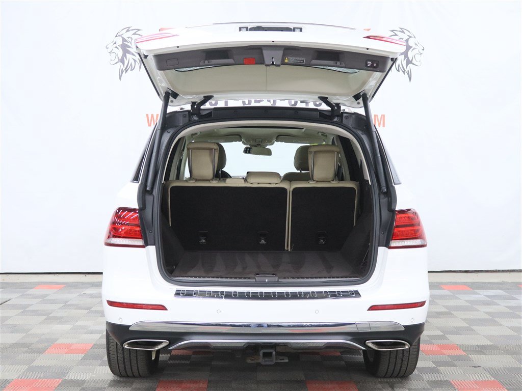 Used 2019 Mercedes-Benz GLE 400 4MATIC image 6
