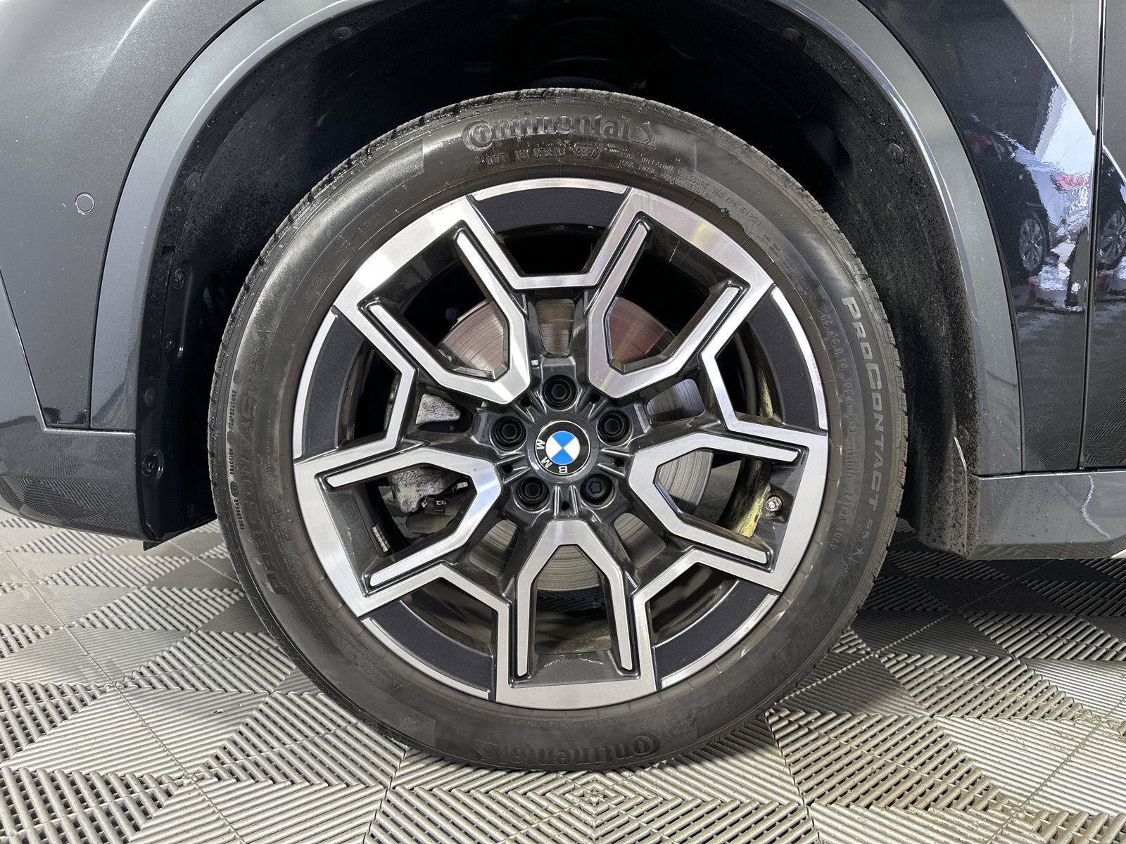 Used 2025 BMW X1 xDrive28i w/ Convenience Package AWD/4WD image 6