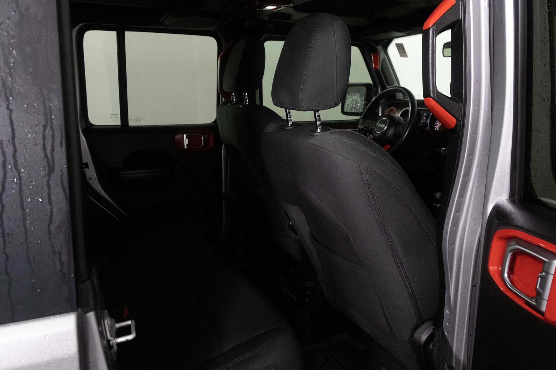 Used 2018 Jeep Wrangler Unlimited Sport S image 36