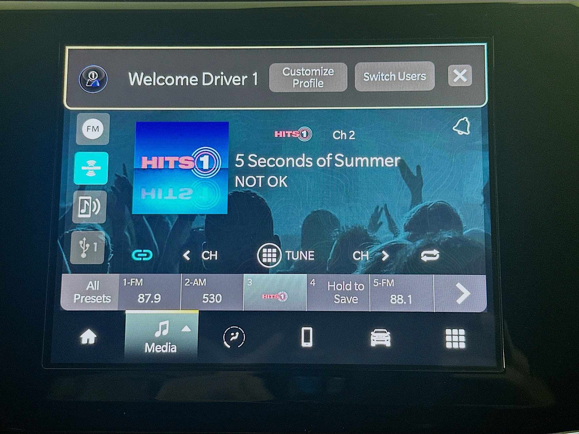 Used 2023 Jeep Grand Cherokee L Laredo image 21