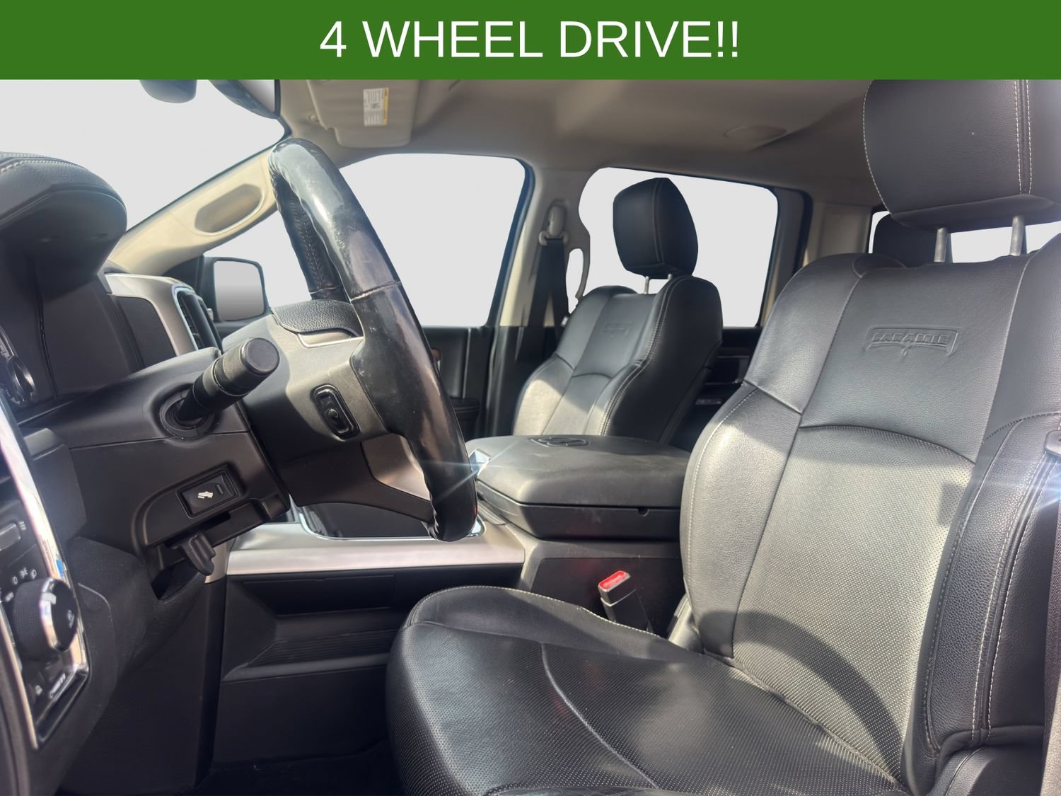 Used 2017 RAM 1500 Laramie w/ Convenience Group AWD/4WD image 9