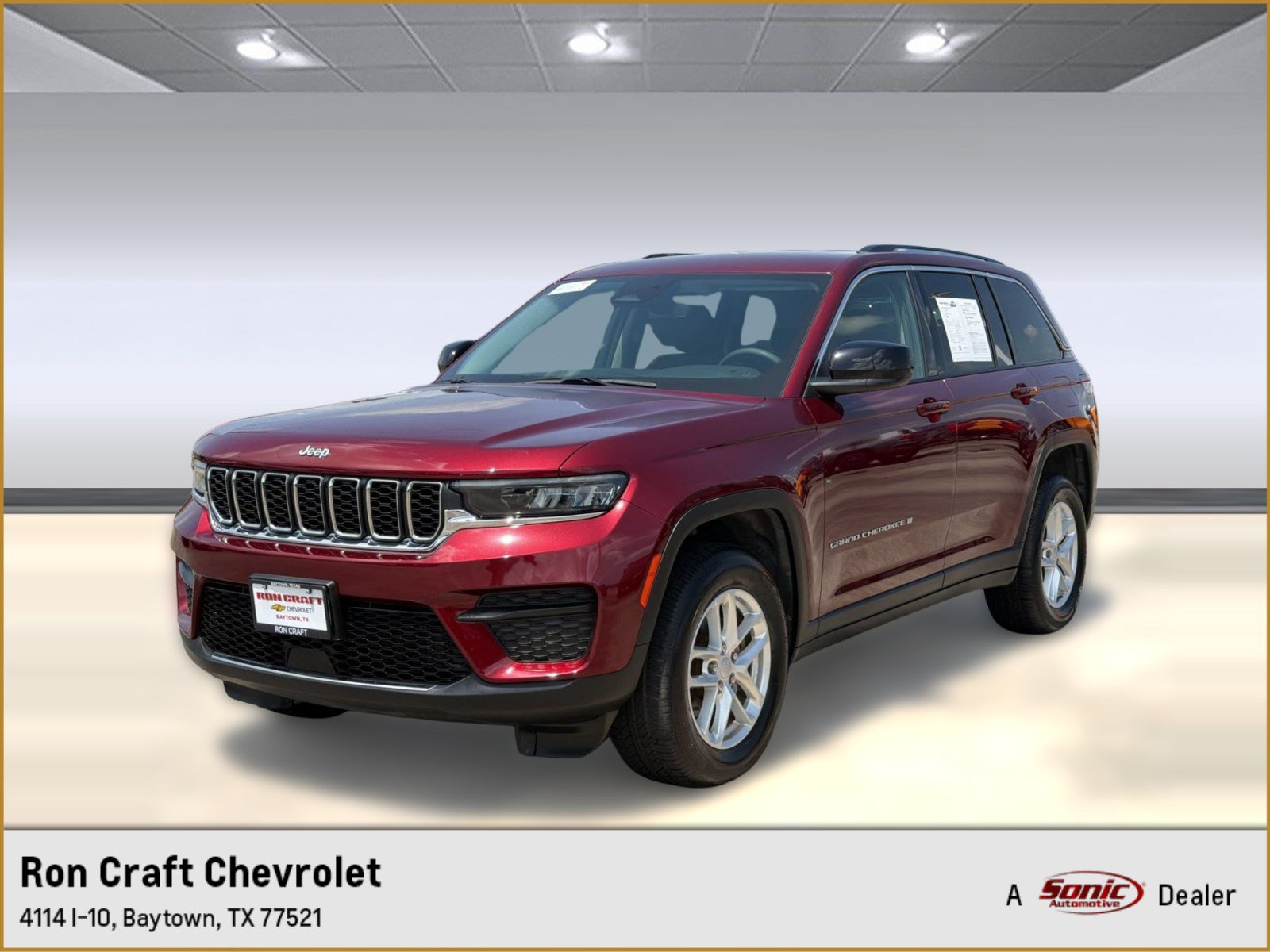 Used 2023 Jeep Grand Cherokee Laredo
