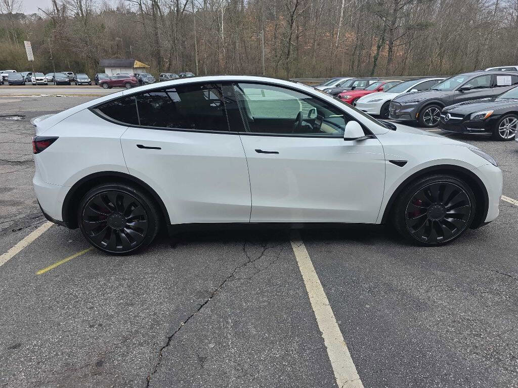 Used 2022 Tesla Model Y Performance image 6