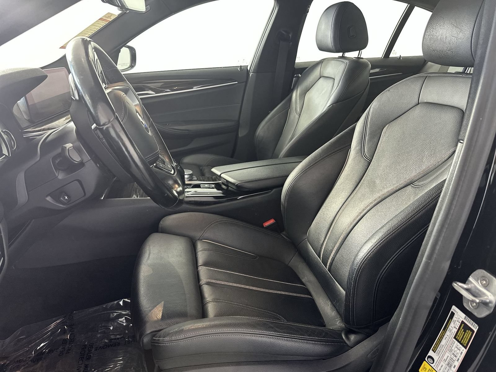 Used 2019 BMW 530i RWD image 11