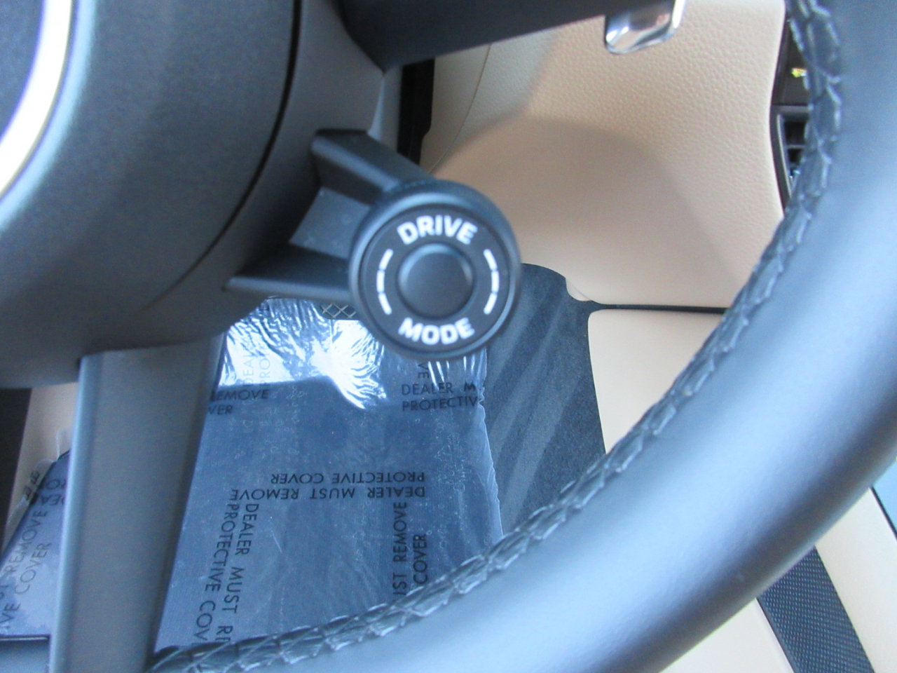 Used 2024 Porsche Macan image 49