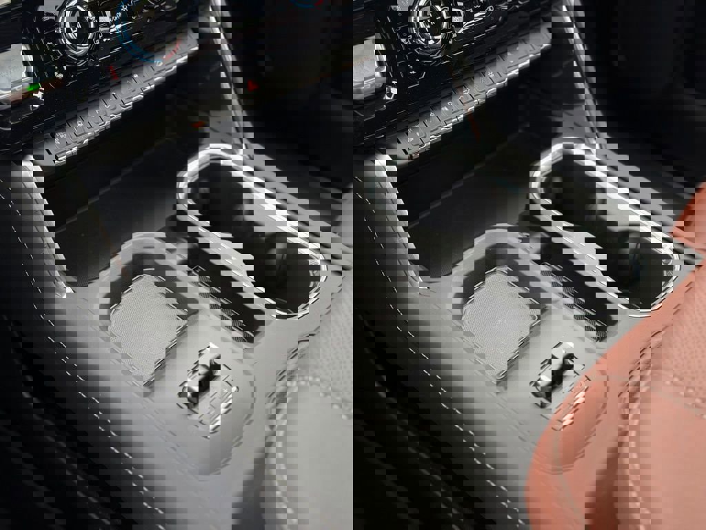 New 2026 GMC Sierra 2500 Denali Ultimate w/ Snow Plow Prep/Camper Package image 18