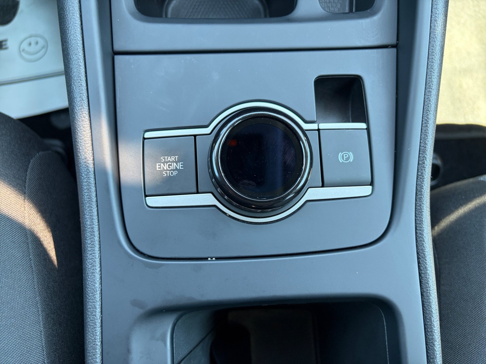 Used 2025 Volkswagen Tiguan S AWD/4WD image 30