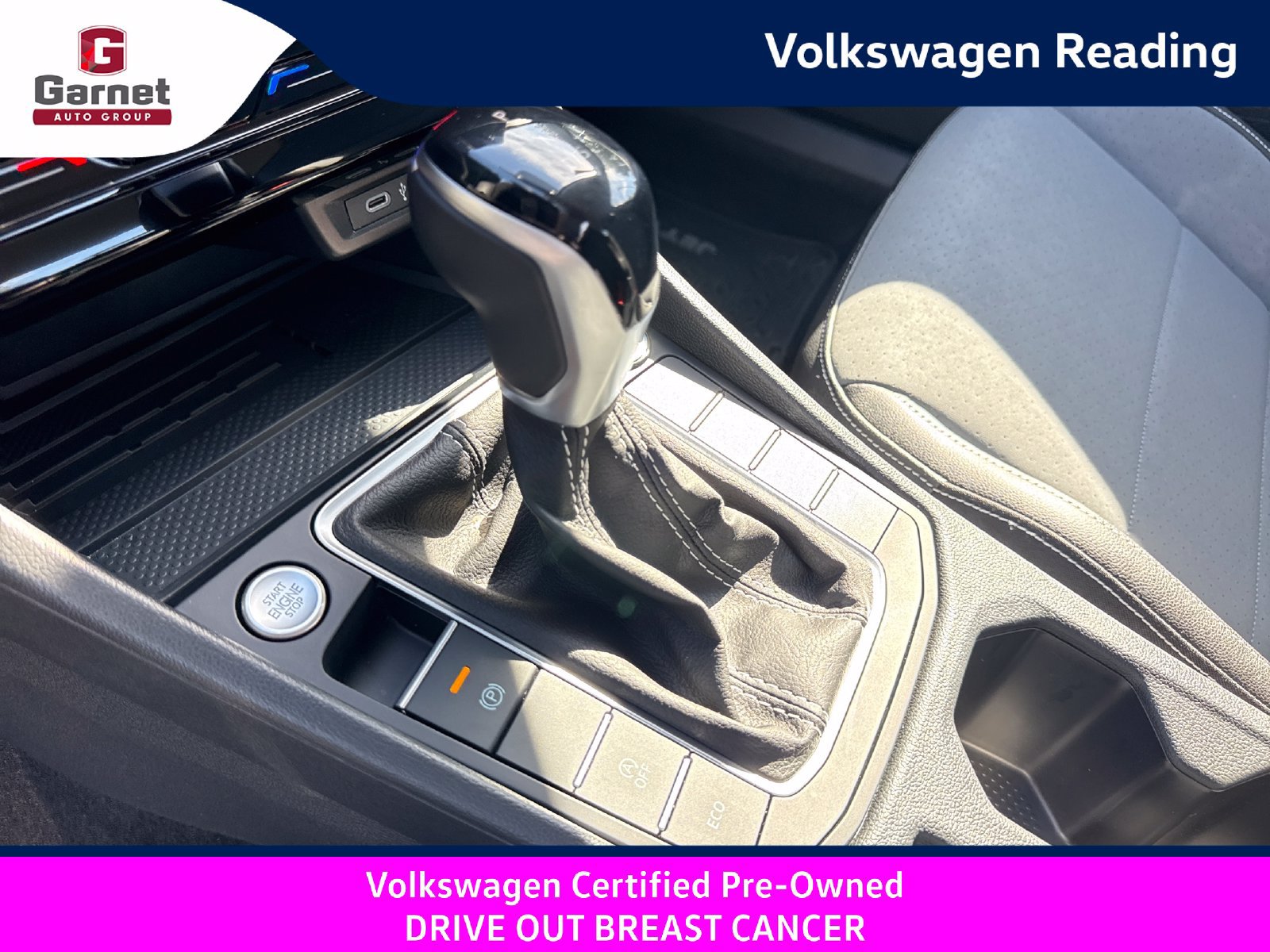 Certified 2025 Volkswagen Jetta SE FWD image 25