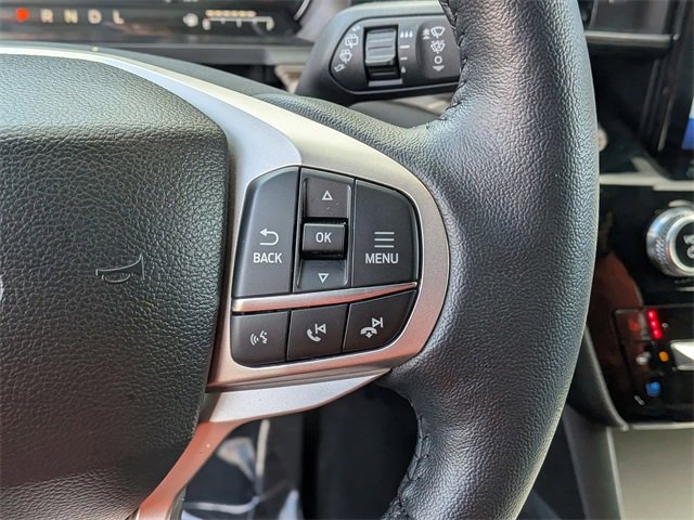 Used 2023 Ford Explorer Limited w/ Limited Technology Package image 17