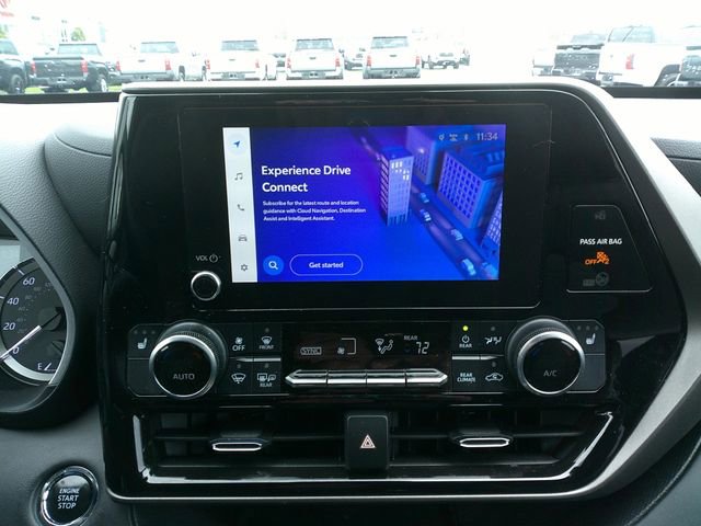 Used 2023 Toyota Highlander XLE image 15