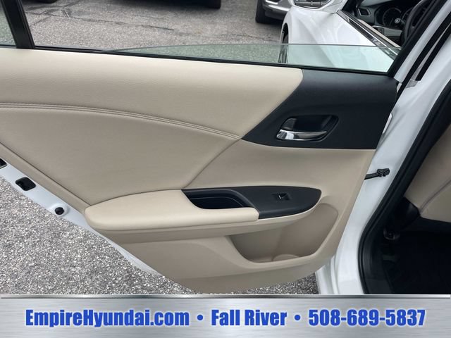 Used 2016 Honda Accord EX-L image 15