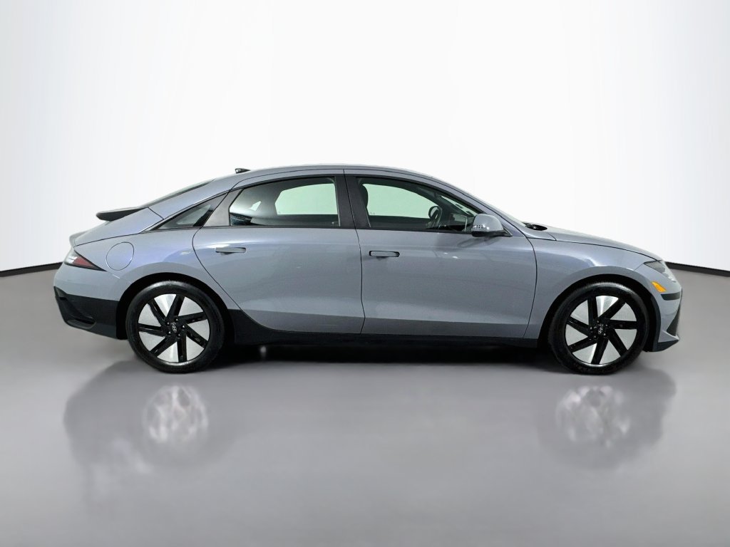 Used 2024 Hyundai Ioniq 6 SE AWD/4WD image 6