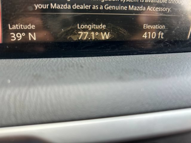 Used 2017 MAZDA MAZDA3 Sport FWD image 23