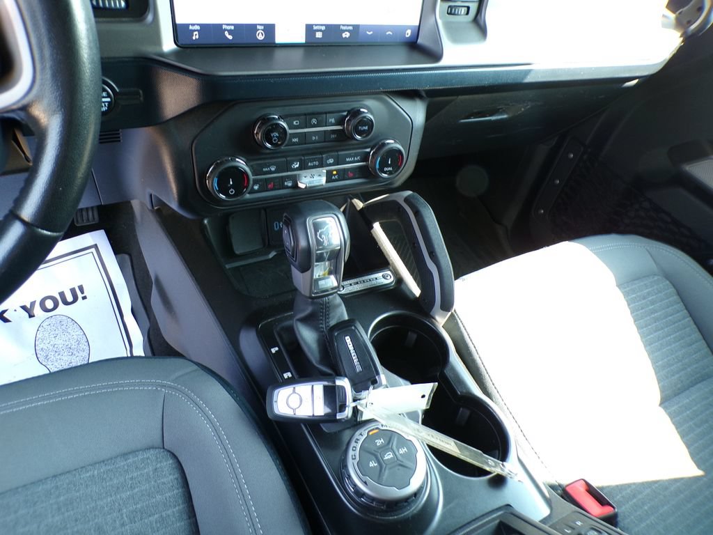 Used 2022 Ford Bronco Outer Banks AWD/4WD image 28