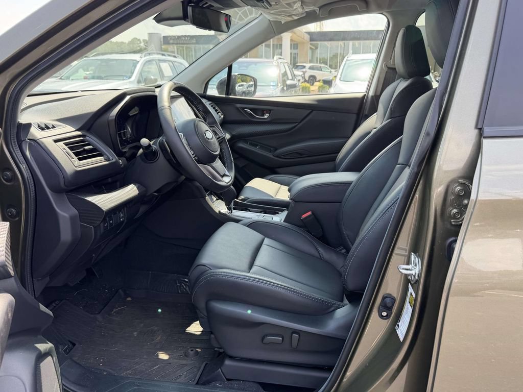 Certified 2026 Subaru Ascent Premium AWD/4WD image 18