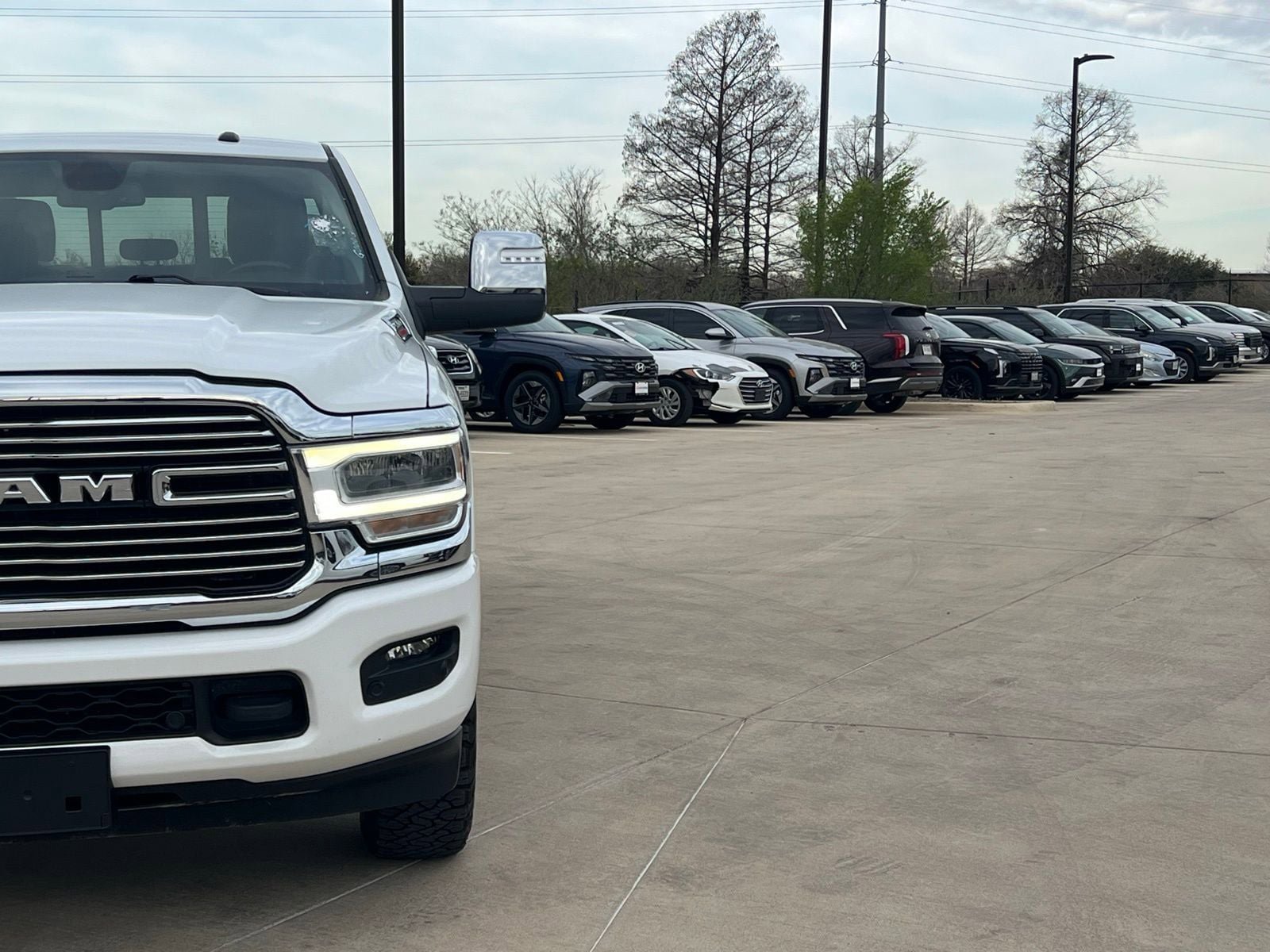 Used 2024 RAM 2500 Laramie AWD/4WD image 7