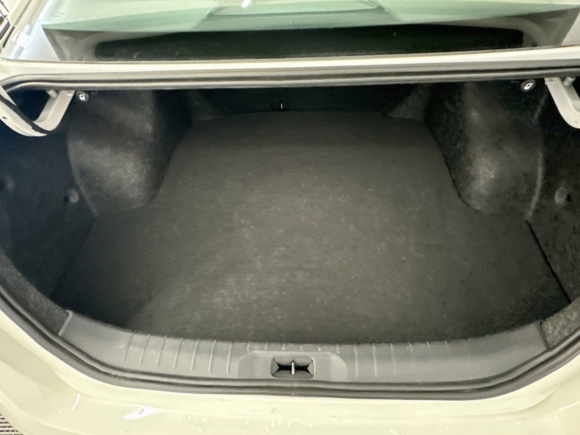Used 2025 Nissan Altima 2.5 SV AWD/4WD image 29