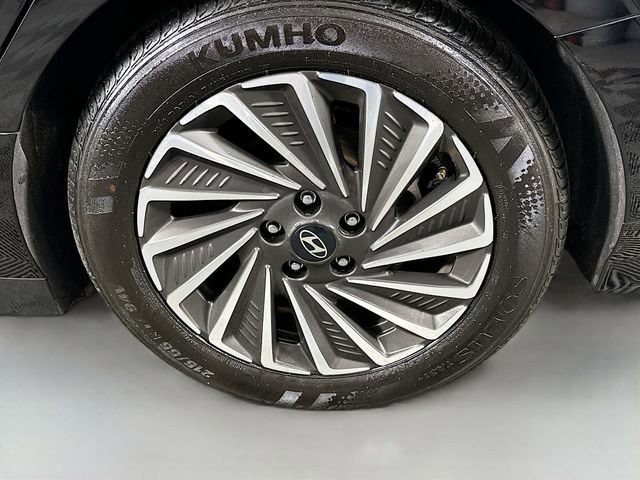 Used 2024 Hyundai Sonata Limited image 32