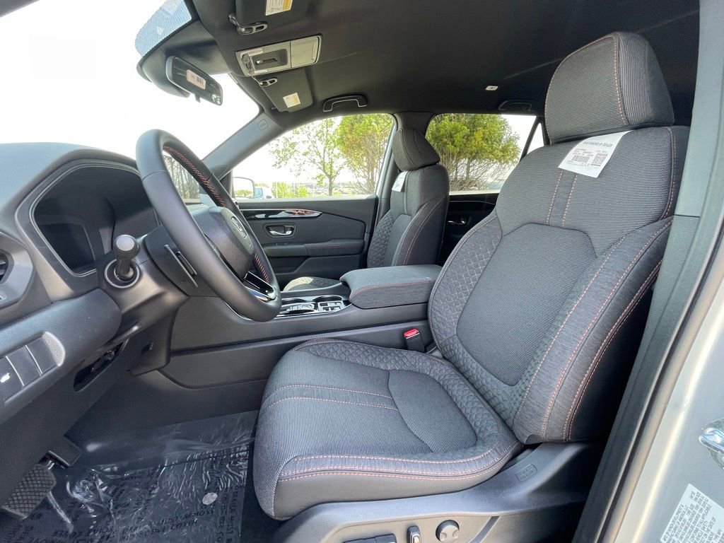 New 2026 Honda Pilot Sport image 26