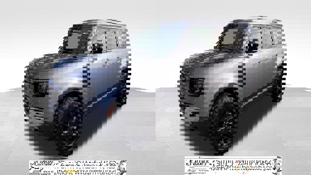 Used 2023 Land Rover Defender 110 SE image 4