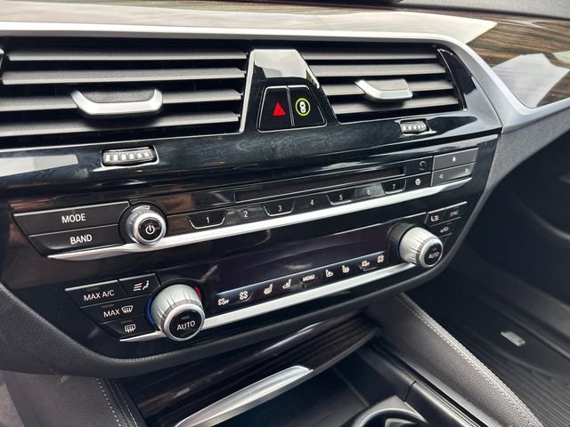 Used 2018 BMW M5 w/ Executive Package image 23