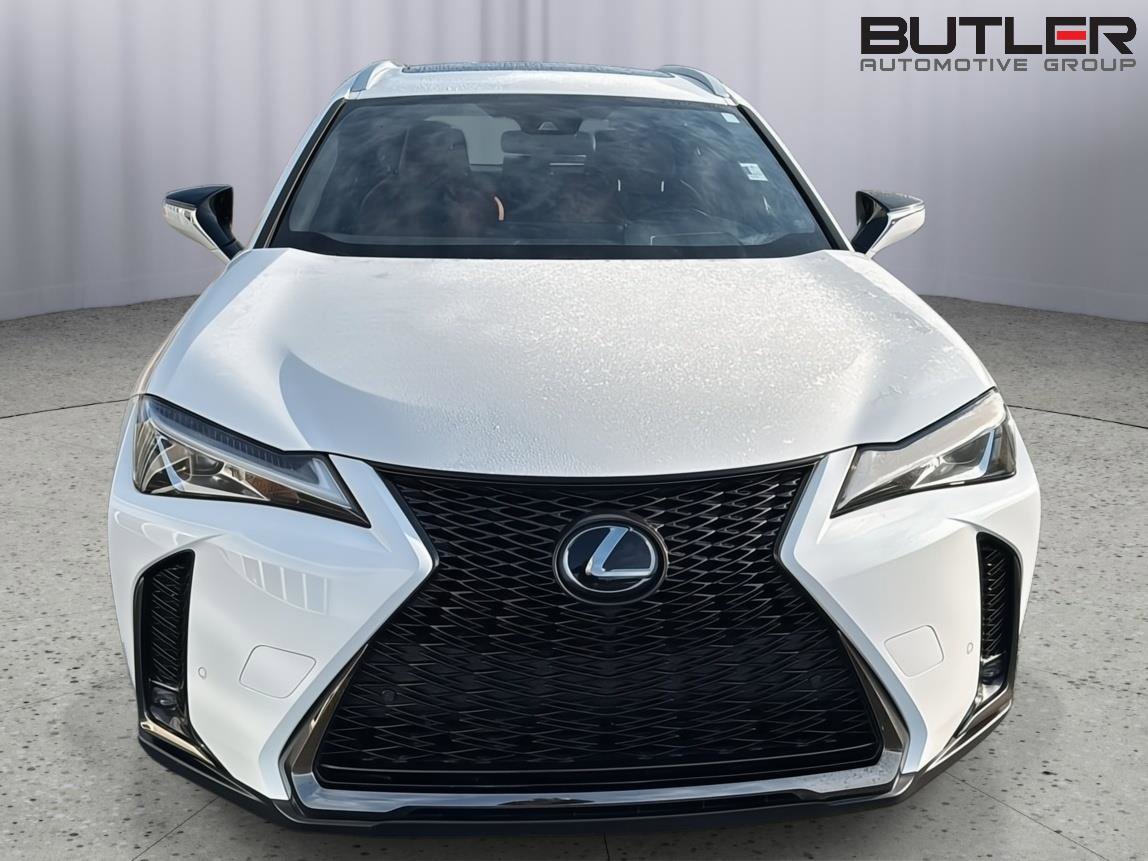 Used 2021 Lexus UX 200 F Sport w/ Accessory Package (Z2) image 8