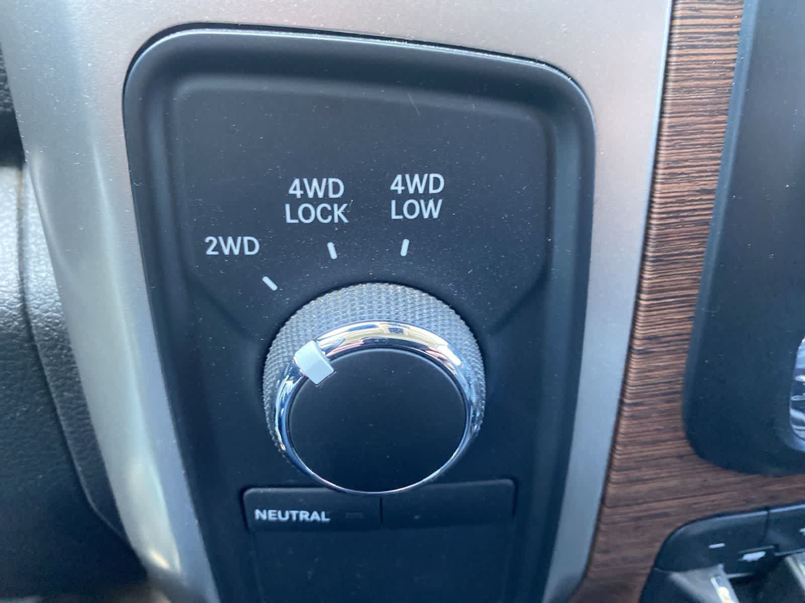 Used 2018 RAM 2500 Laramie AWD/4WD image 16