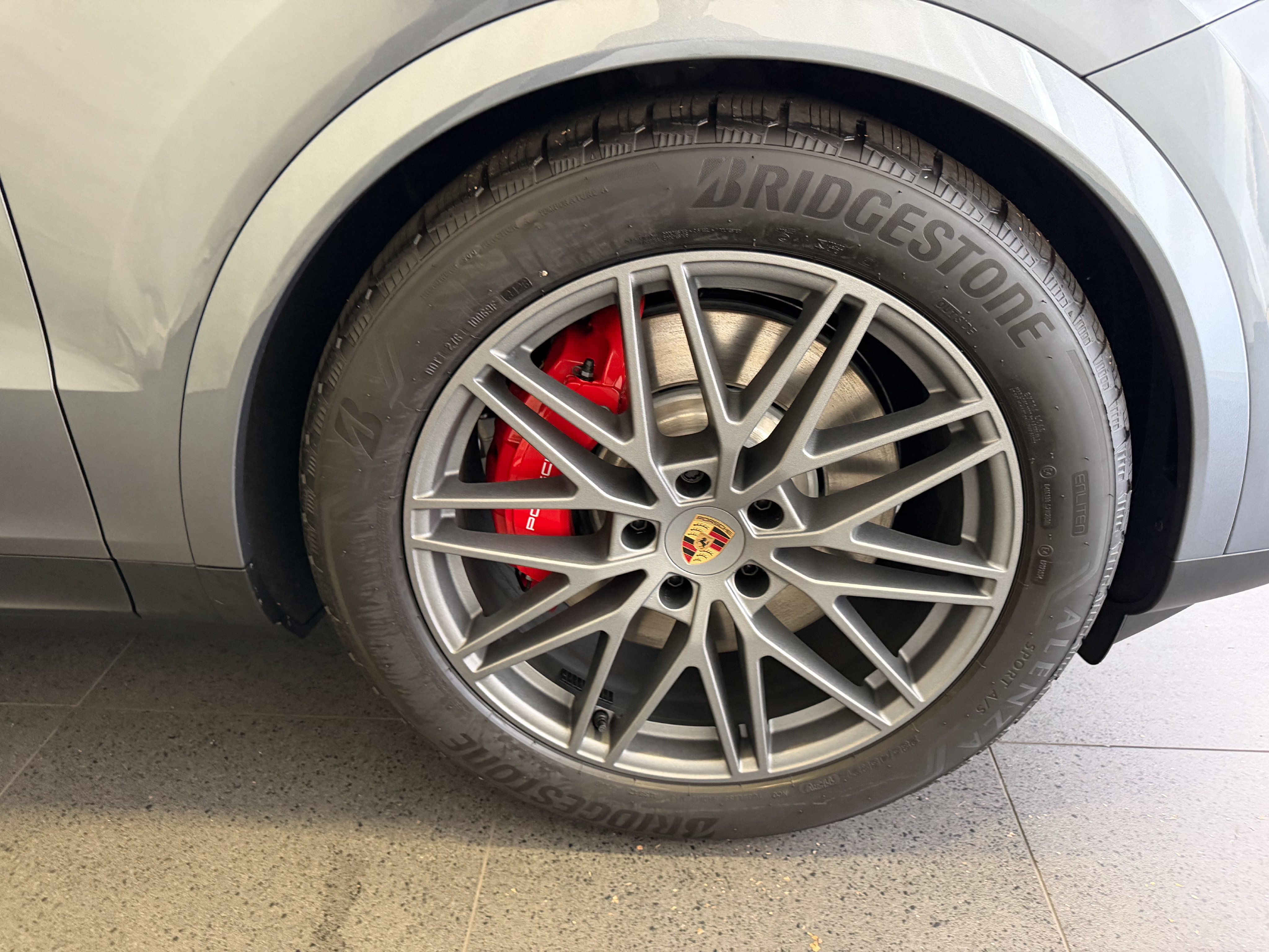 New 2027 Porsche Cayenne S AWD/4WD image 13