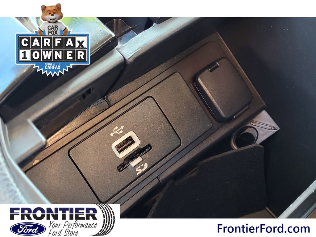 Used 2016 Ford Fusion SE image 27