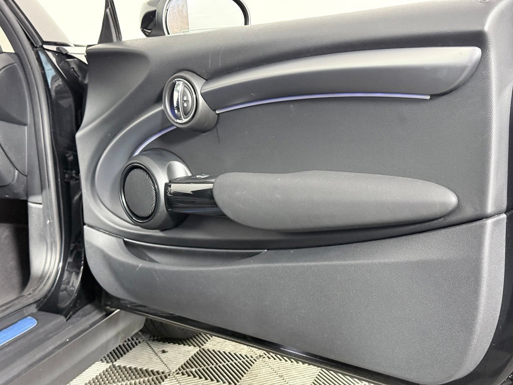 Certified 2024 MINI Cooper S FWD image 27