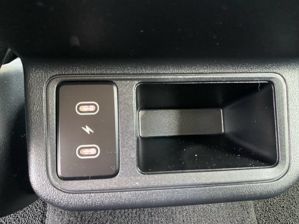 Certified 2025 Kia K4 FWD image 33