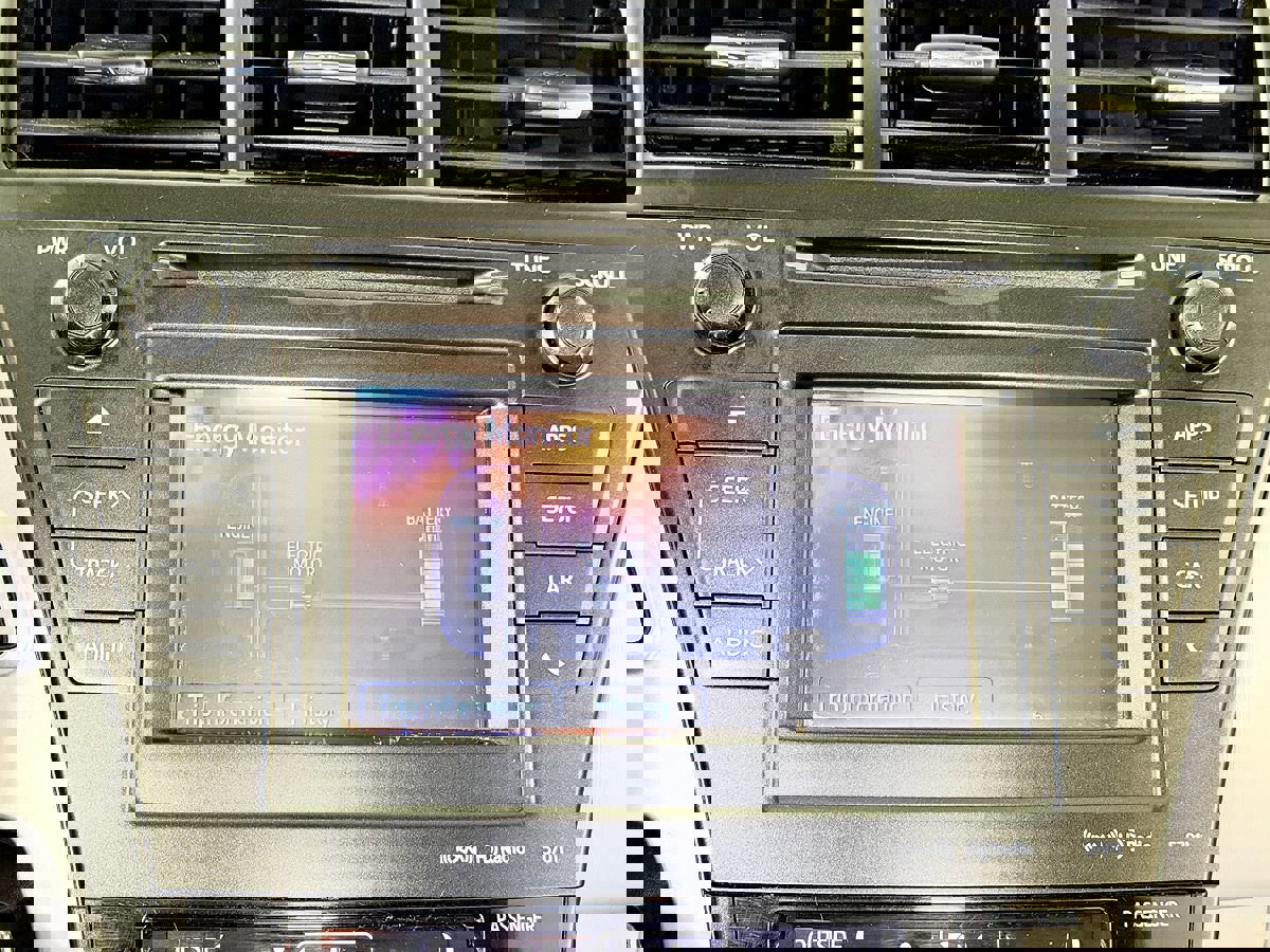 Used 2012 Toyota Prius V Three image 29