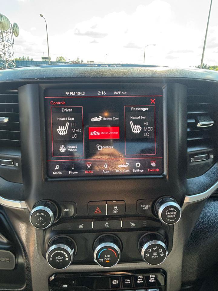 Used 2019 RAM 2500 Big Horn w/ Black Appearance Package AWD/4WD image 21