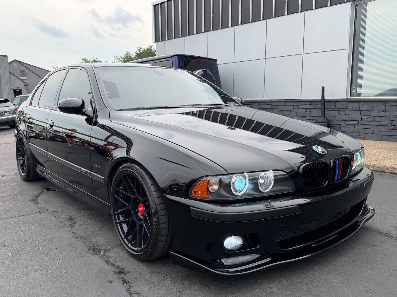 Used 2003 BMW M5 RWD image 10