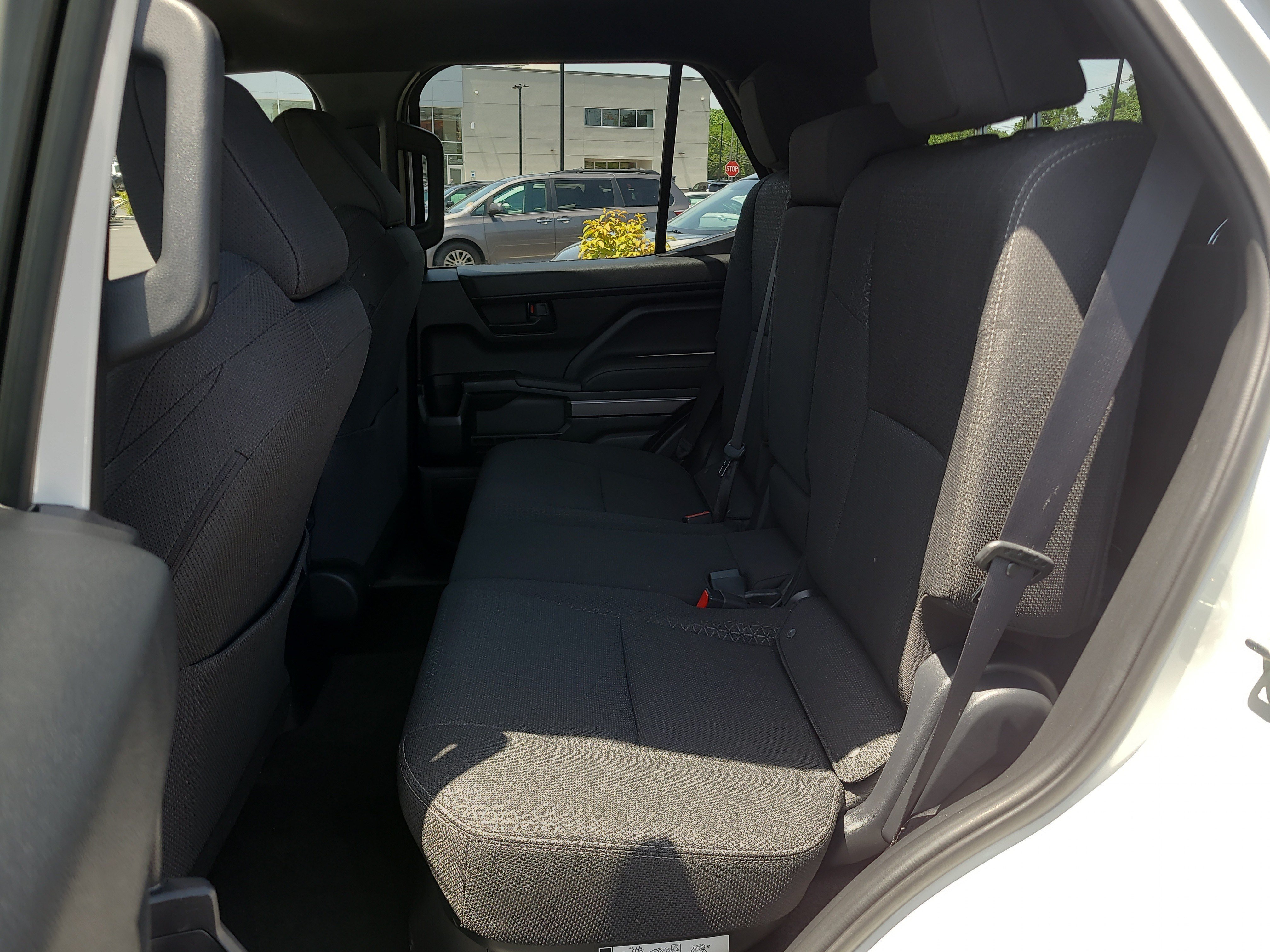 Certified 2025 Toyota 4Runner SR5 AWD/4WD image 27